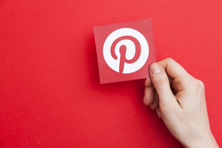 Thinking of a Snapchat or Pinterest Campaign? Which Should You Choose?
